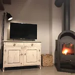 Pod Lasem Pogorzelica (Gmina Rewal)
